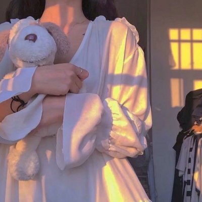惊奇的传闻 海报