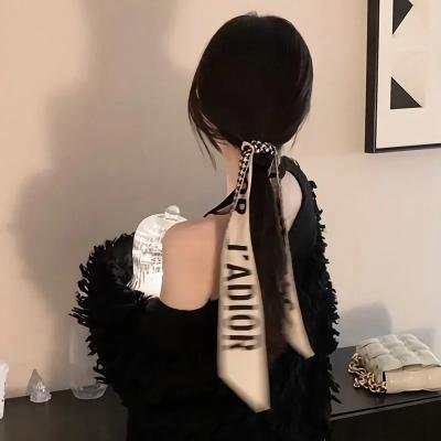 蓝色牛仔裤芬兰小姐 海报