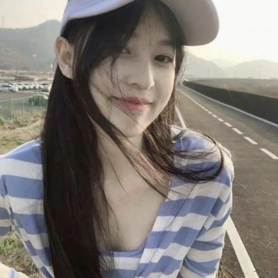 时尚女郎之女人江湖 海报